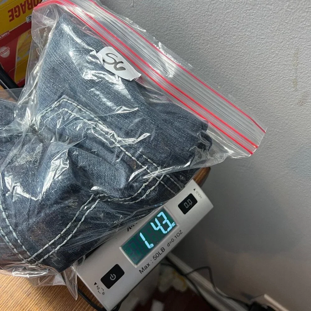 Evolution Jeans 40 size inseam
